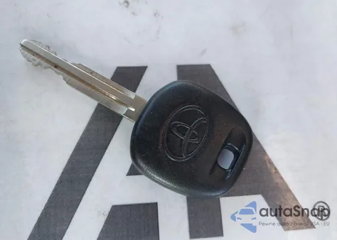 2008 Toyota Sienna Le z USA, uszkodzony, nr VIN 5TDZK23C58S201338